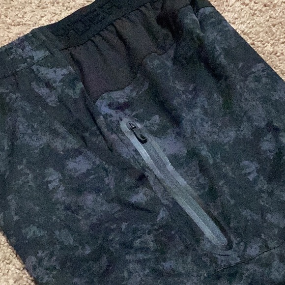 Spyder Men’s Active ProW Shorts - Size S - Picture 10 of 10